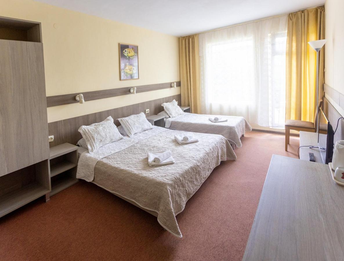 Hotel Naslada Baltsjik Eksteriør bilde